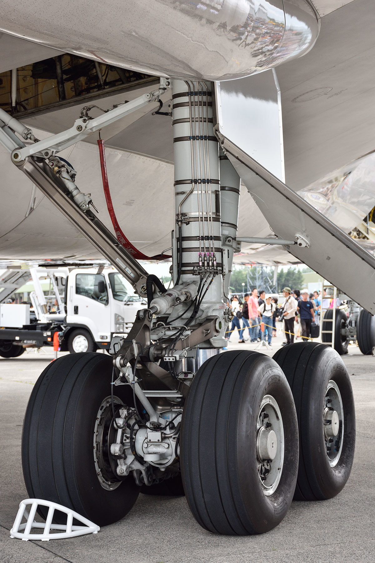 Boeing 747-400のチタン製エンジンブレード Boeing 747-400のチタン製エンジンブレード 20cm チタン合金