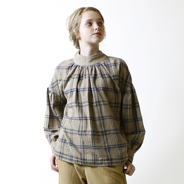 MAGALIの秋冬服_c0215933_16282180.jpg