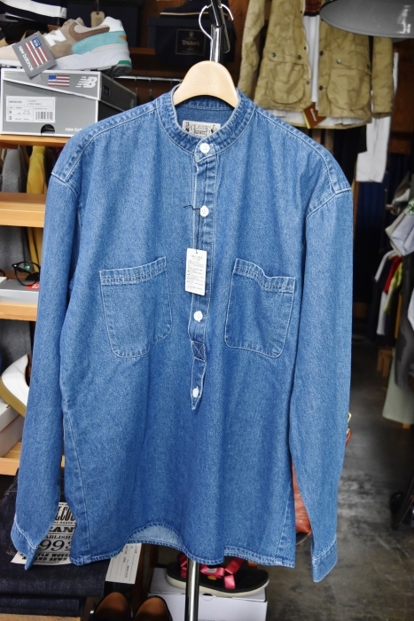 DENIM Shambre STAND SHIRTS (MADE IN USA) 「残り1枚」!★?_d0152280_08091658.jpg