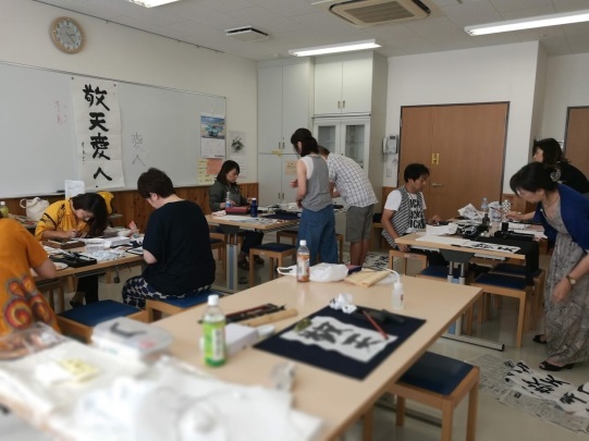 李惠書道塾。 静岡、東京教室合同練習会&グルメツアー!_c0114110_14445415.jpg