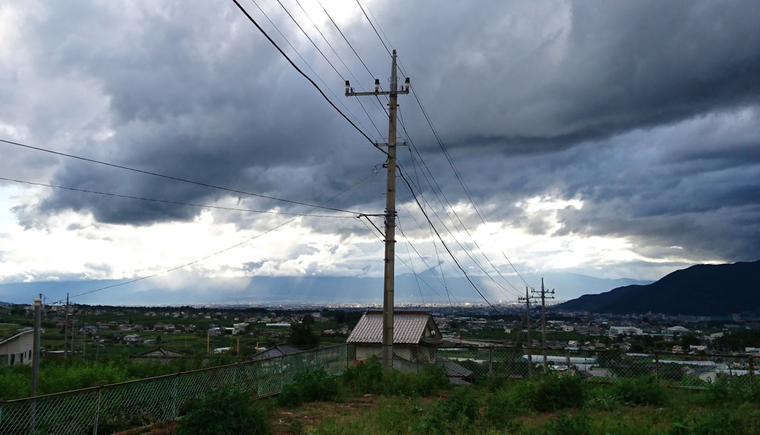 「あの日の山梨　空模様」_d0372528_09212957.jpg