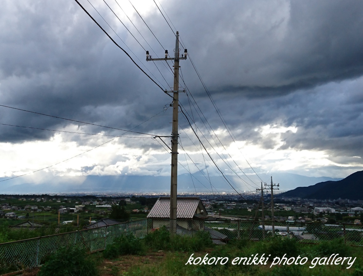 「あの日の山梨　空模様」_d0372528_09225171.jpg