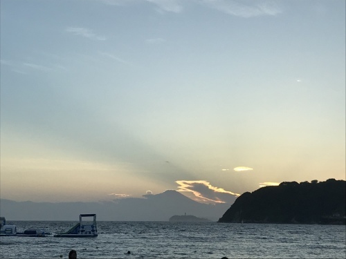 c0345631_08542044.jpeg