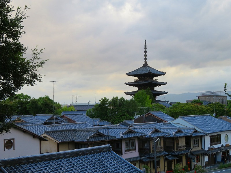 京都「八坂の塔~霊山観音」20180824_e0237645_00582277.jpg