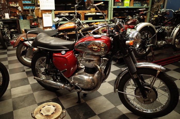 1968 BSA A65 完成_a0248662_02113037.jpg