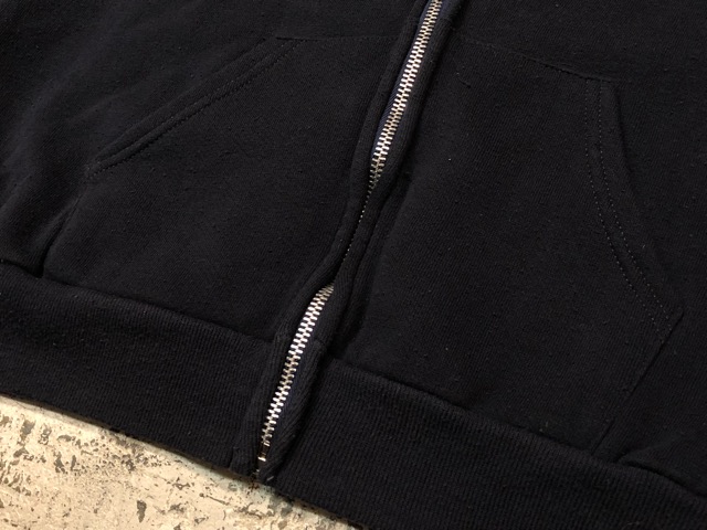 季節の移り変わりのちょっとした温度調整に!!(大阪アメ村店)_c0078587_19381177.jpg