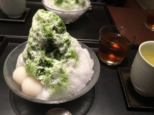 f0231189_22563375.jpeg