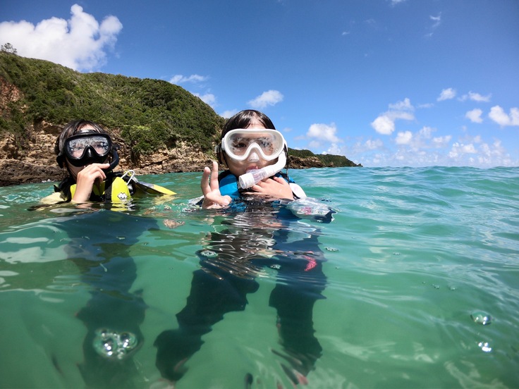 わんぱく冒険学校D〔３日目〕海の探検、とにかく真っ青で、どこまでも透き通る海が広がっていました！_d0363878_16561649.jpg