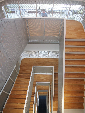 a0131787_16482996.png