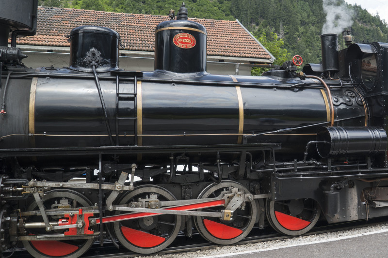 チロルの可愛い蒸気機関車 ツィラータール鉄道 エーデルワイスphoto チロルの可愛い蒸気機関車 ツィラータール鉄道 エーデルワイスphoto