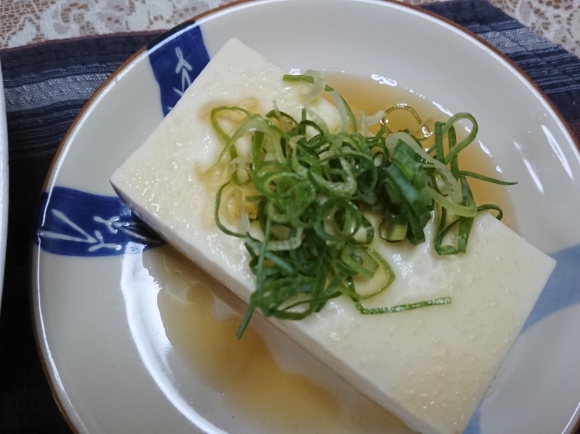 8/27夜勤明け キリン秋味 & アサヒ食楽 with 牛皿 & ソーセージ盛り_b0042308_17001007.jpg