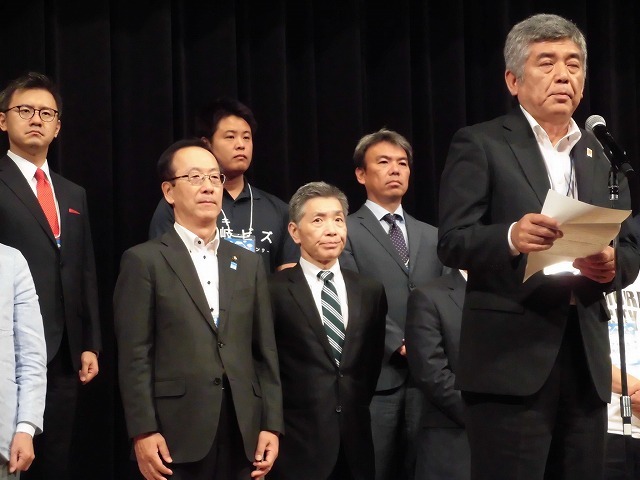 経営者(トップ)は、社員を信じ「やってみよう!」の判断を 「第1回全校Bizサミットin富士」_f0141310_08025103.jpg