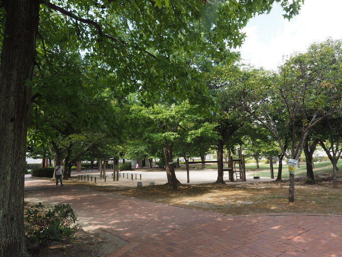 佐伯区民文化センター&五日市中央公園_c0116915_23595256.jpg