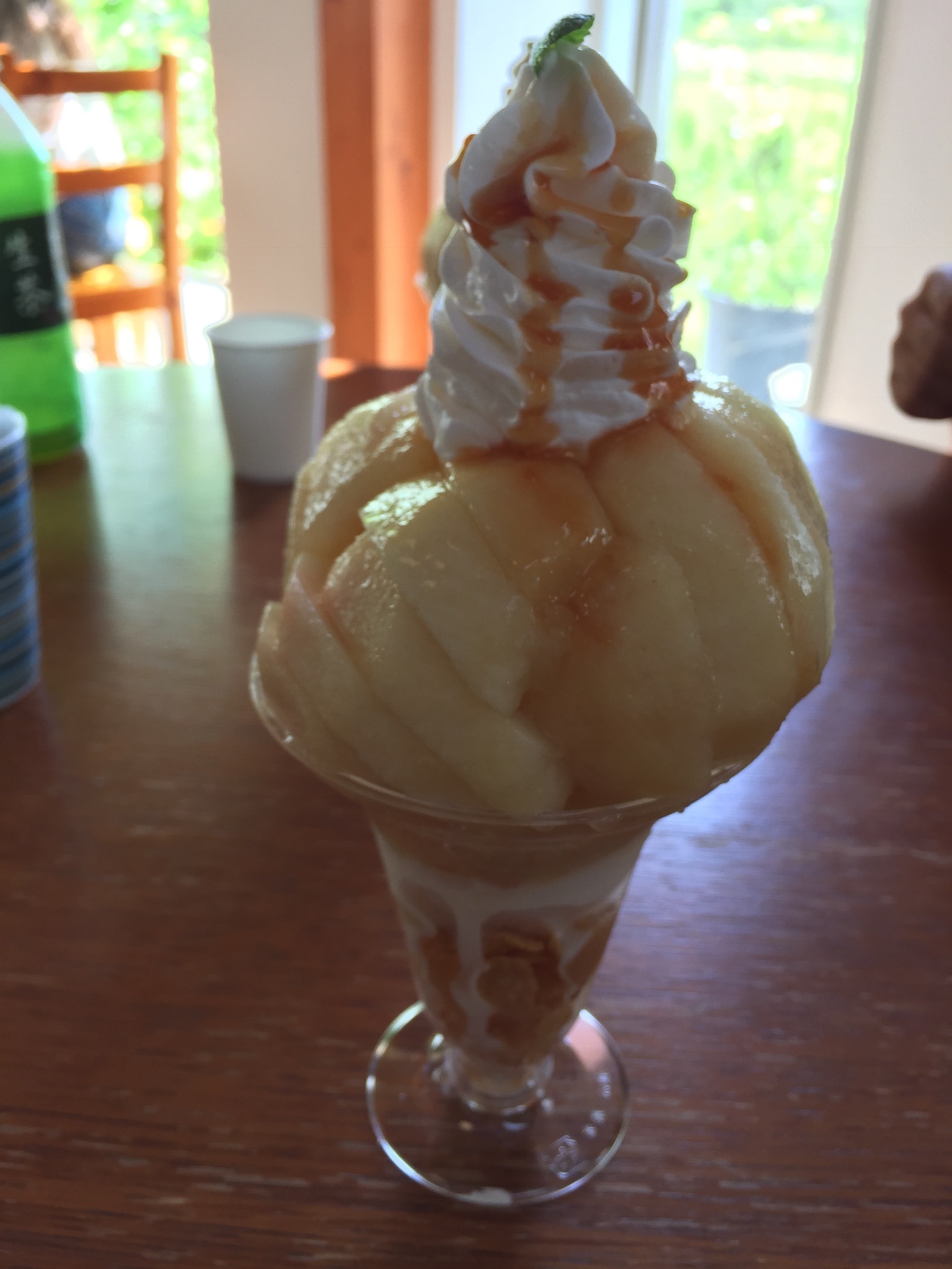 f0375928_10241036.jpeg