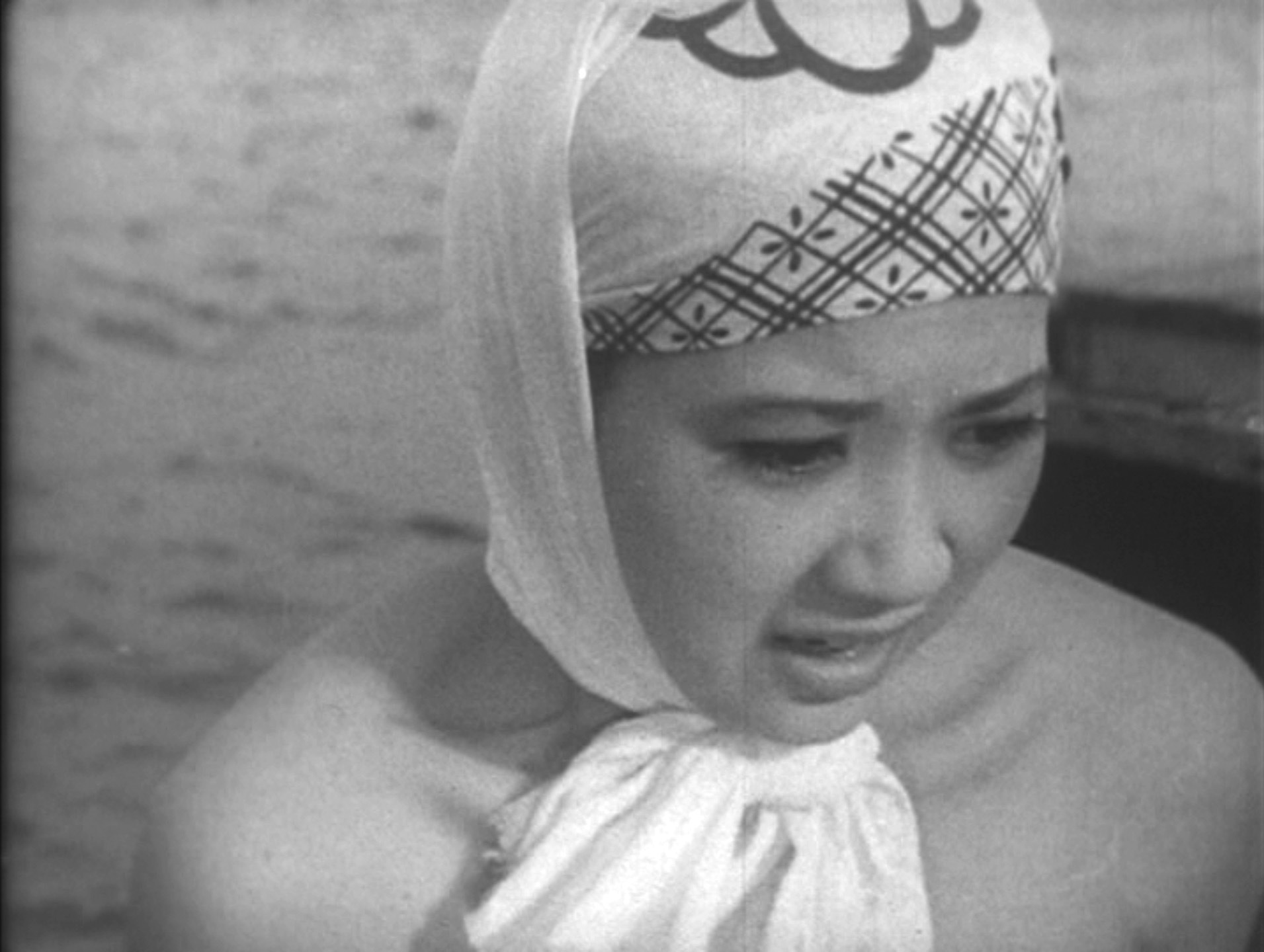 三ツ矢歌子（Utako Mitsuya）「海女の戦慄」（1957）其の弐_e0042361_10280755.jpg