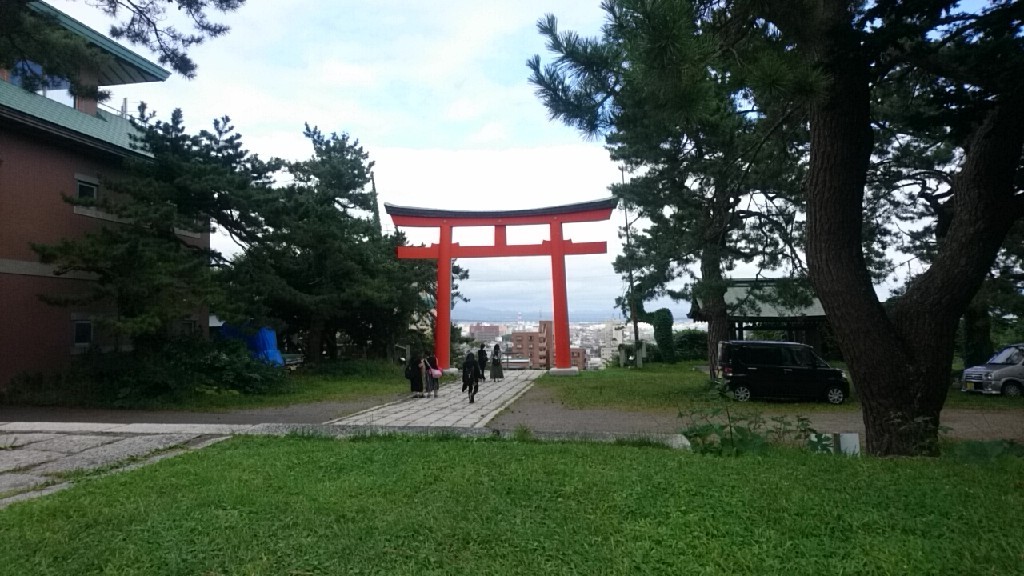 Glayウォーカーより Glay木製人形のteruも護国神社デビュー npo法人セラピア函館代表ブログ セラピア自然農園栽培日記 Glayウォーカーより Glay木製人形のteruも護国神社デビュー npo法人セラピア函館代表ブログ セラピア自然農園栽培日記