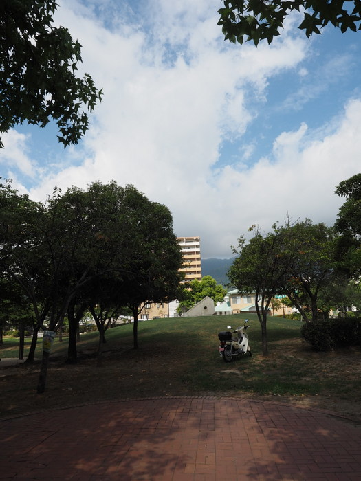 佐伯区民文化センター&五日市中央公園_c0116915_00002427.jpg