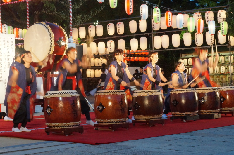 湊川神社夏祭り（４）献灯祭宵宮祭・和太鼓集団　ホッと太鼓_b0063958_10230554.jpg