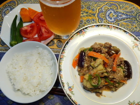 ’18,8,29(水)こころちゃんの丸寝とエスニック料理!_f0060461_08214601.jpg