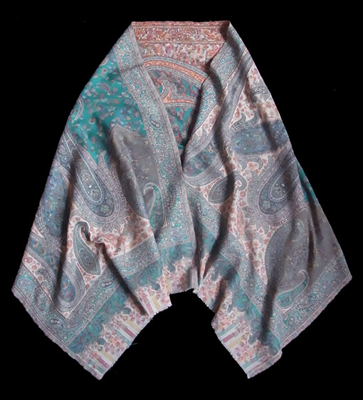 数量は多 インドカシミール渓谷で作られた世界に一つだけの針刺繍、膝掛け 小物