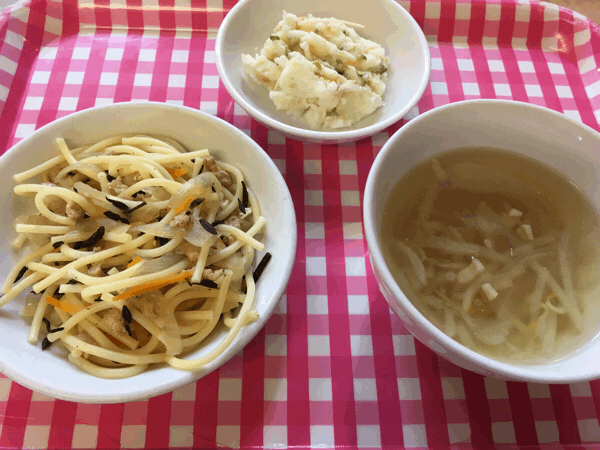 8月29日の給食_c0293682_17130570.gif