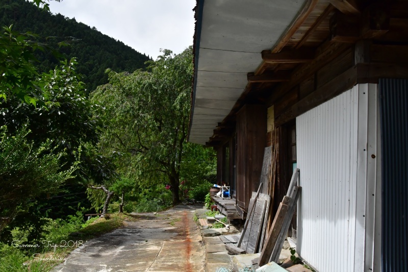 b0223512_00411494.jpg