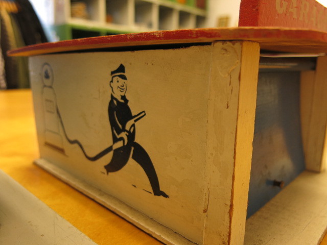 \"Wooden Toy Garage #FLEAMARKET\"ってこんなこと。_c0140560_12513452.jpg