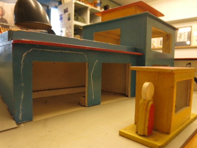 \"Wooden Toy Garage #FLEAMARKET\"ってこんなこと。_c0140560_12515626.jpg