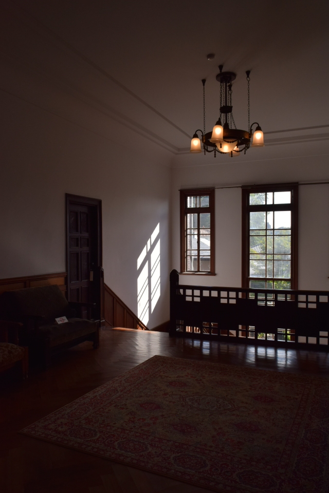 埼玉県入間市の旧石川組製糸西洋館(大正モダン建築再訪)_f0142606_08162739.jpg