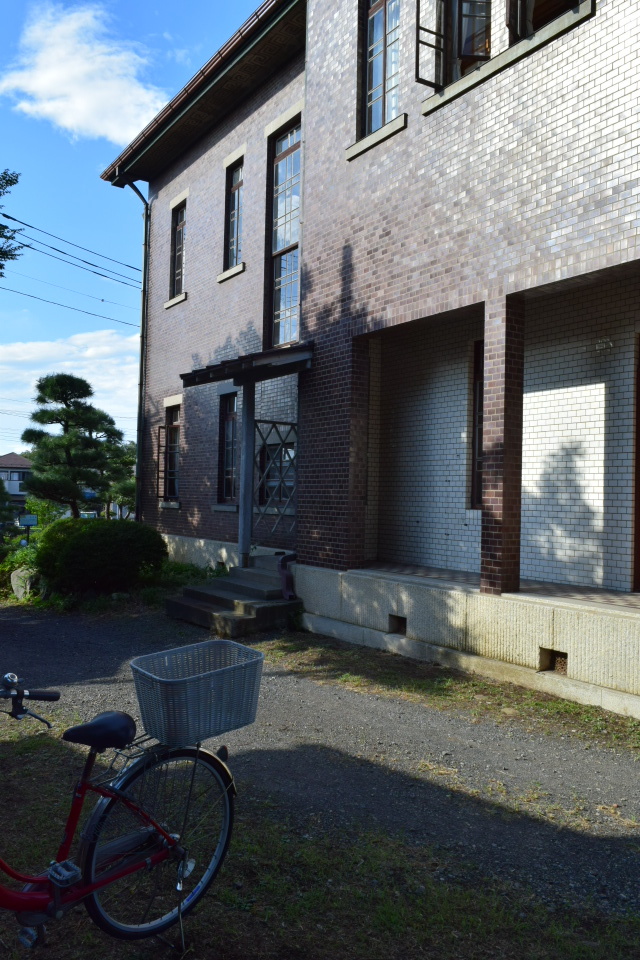 埼玉県入間市の旧石川組製糸西洋館(大正モダン建築再訪)_f0142606_08474267.jpg