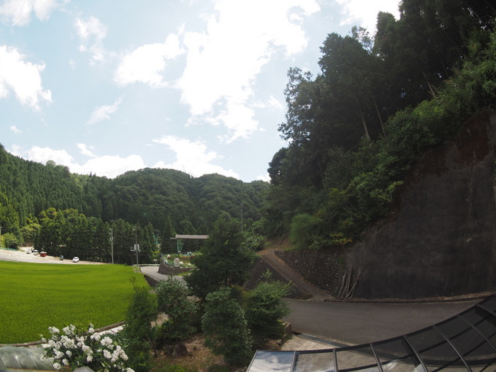 晴れ時々曇り&にわか雨_c0116915_00040387.jpg