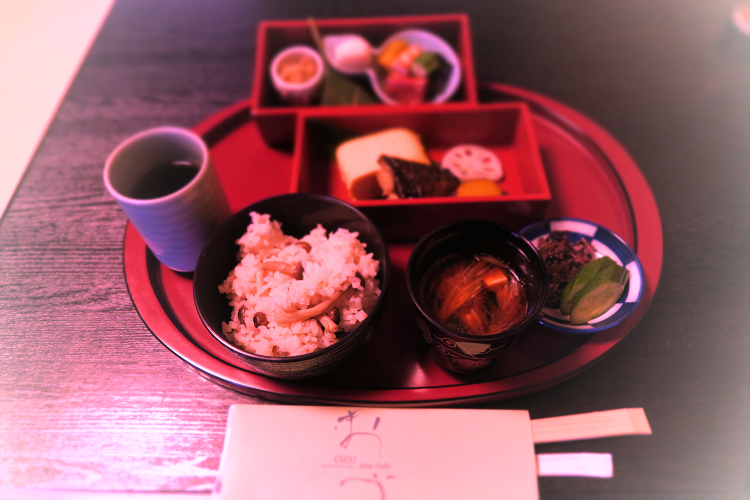 京の夏の旅2018 －かき氷巡り（おづ Kyoto ‐maison du sake plus Cafe‐）－_b0169330_22302493.jpg