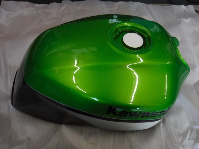 ZRX1100コンさん号の外装交換でした。・・・その1_a0163159_21415375.jpg