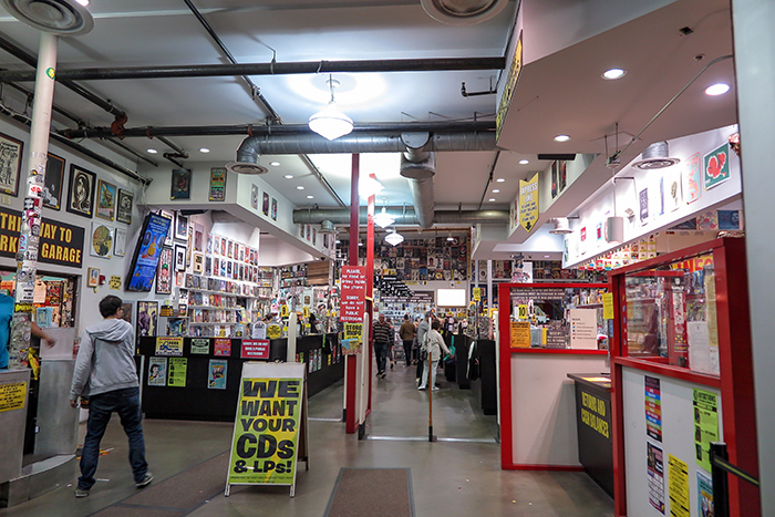 Amoeba_e0076761_00294304.jpg