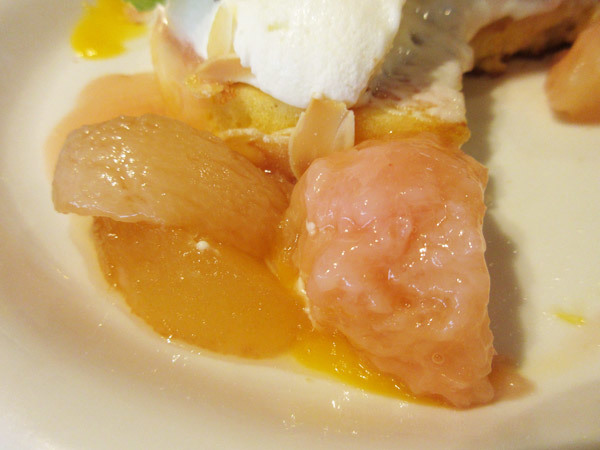 カフェ アクイーユ(cafe accueil)恵比寿本店_c0152767_22514934.jpg
