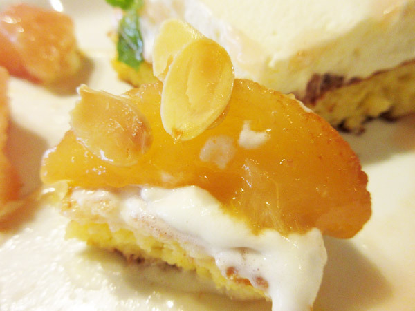 カフェ アクイーユ(cafe accueil)恵比寿本店_c0152767_22523962.jpg