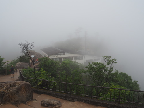 e0015490_08534174.jpg