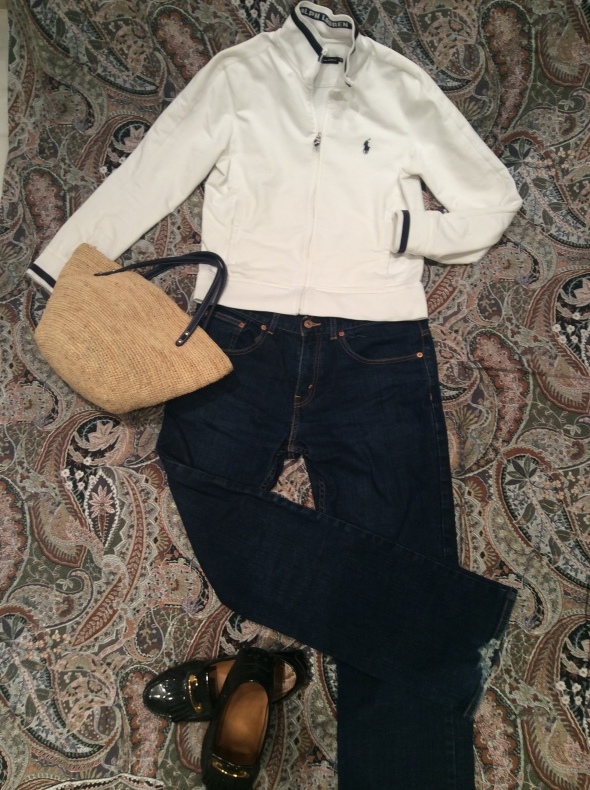 お散歩コーディネートとchanelに行った時の大胆な コーディネート ダイアリー お散歩コーディネートとchanelに行った時の大胆な コーディネート ダイアリー