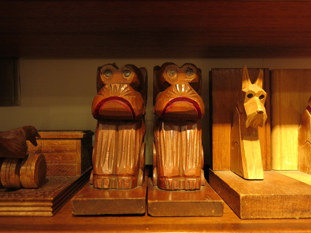 \"Wooden Bookstand Monkey #FLEAMARKET\"ってこんなこと。_c0140560_09500460.jpg