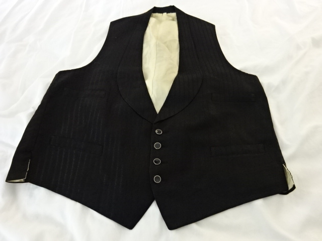 買い付け日記 12_d0176398_21185779.jpg
