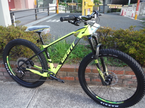 ２７・５＋のＭＴＢ　お手頃価格のマシンが入荷しました！_b0332867_00431395.jpg