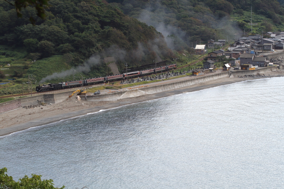 9月の海_b0190710_21265207.jpg