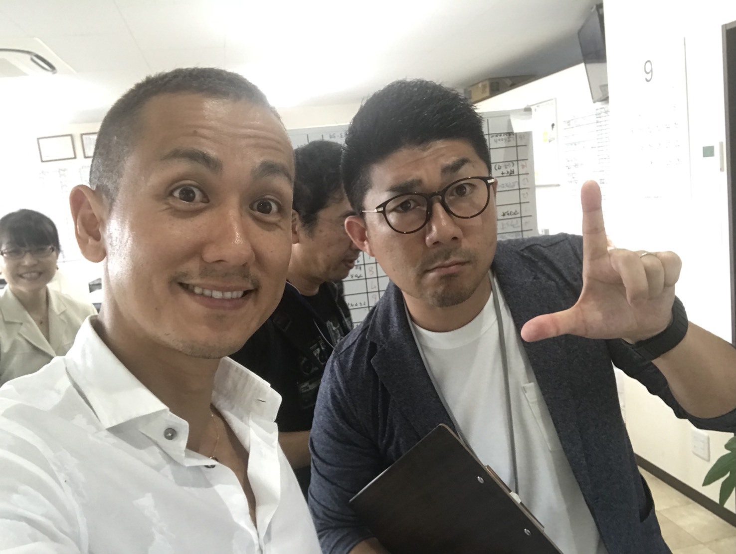 9月05日(水)TOMMY本店ブログ♪ ランクル80 VXリミテッド H7年 パールⅡ ランクル ハマー アルファード_b0127002_19090424.jpg