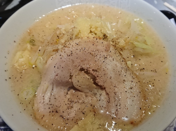 9/2 らあめん花月嵐豊田駅前店 嵐げんこつらあめんゴースト¥800 & 生ビール_b0042308_10581148.jpg