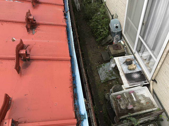 屋根塗装 初日高圧洗浄_f0031037_19402818.jpg