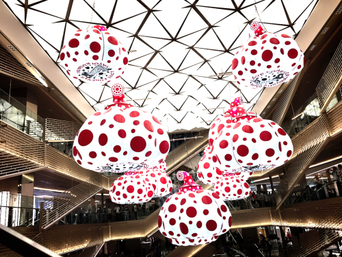 銀座six_e0292546_00271100.jpg