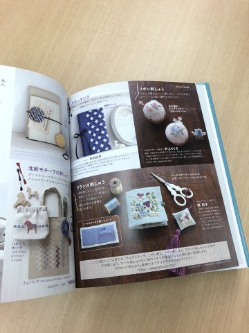 デアゴスティーニ 「 かわいい刺しゅう 」がお得な理由、リボン刺しゅうのプロセス&動画撮影でした_a0157409_01175414.jpeg