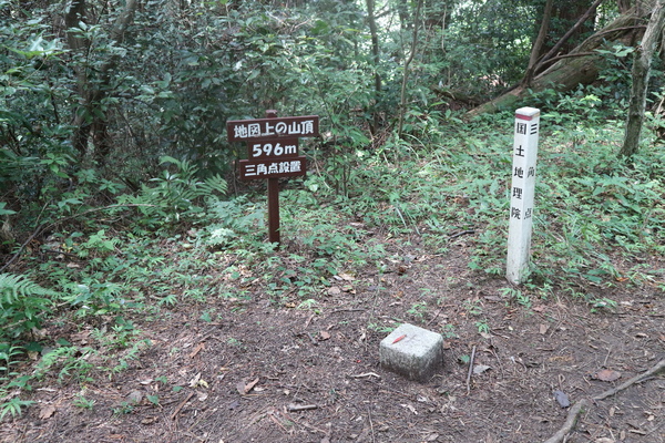 e0272335_1852054.jpg