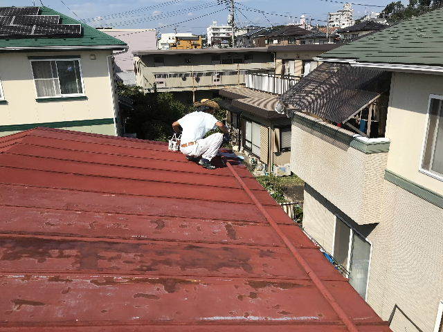 屋根塗装2日目_f0031037_19512022.jpg