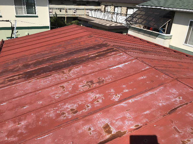 屋根塗装2日目_f0031037_19512038.jpg